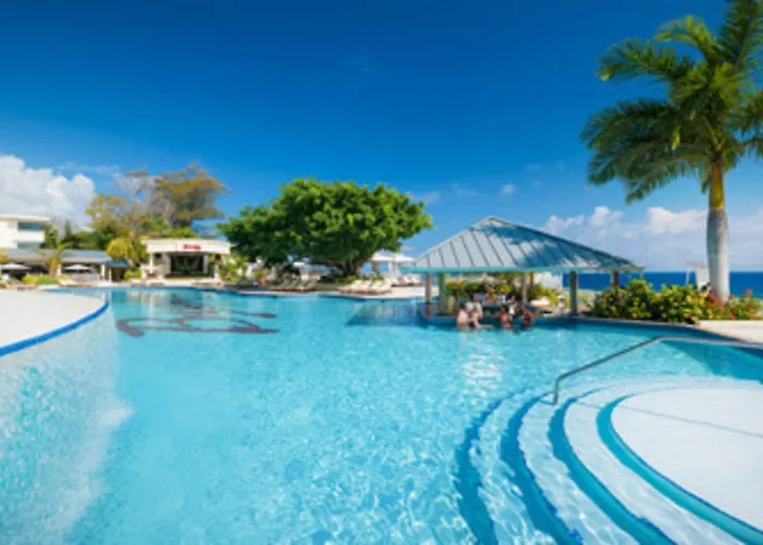 Beaches A & Golf Resort