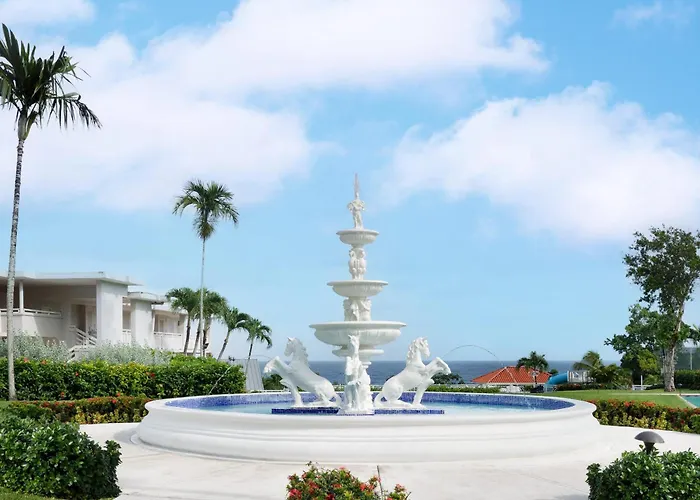 Beaches A & Golf Resort Ocho Rios